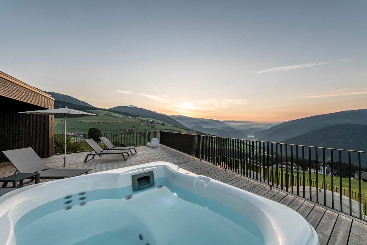 Aparthotel Panorama Living Dolomites Maranza Dış mekan fotoğraf